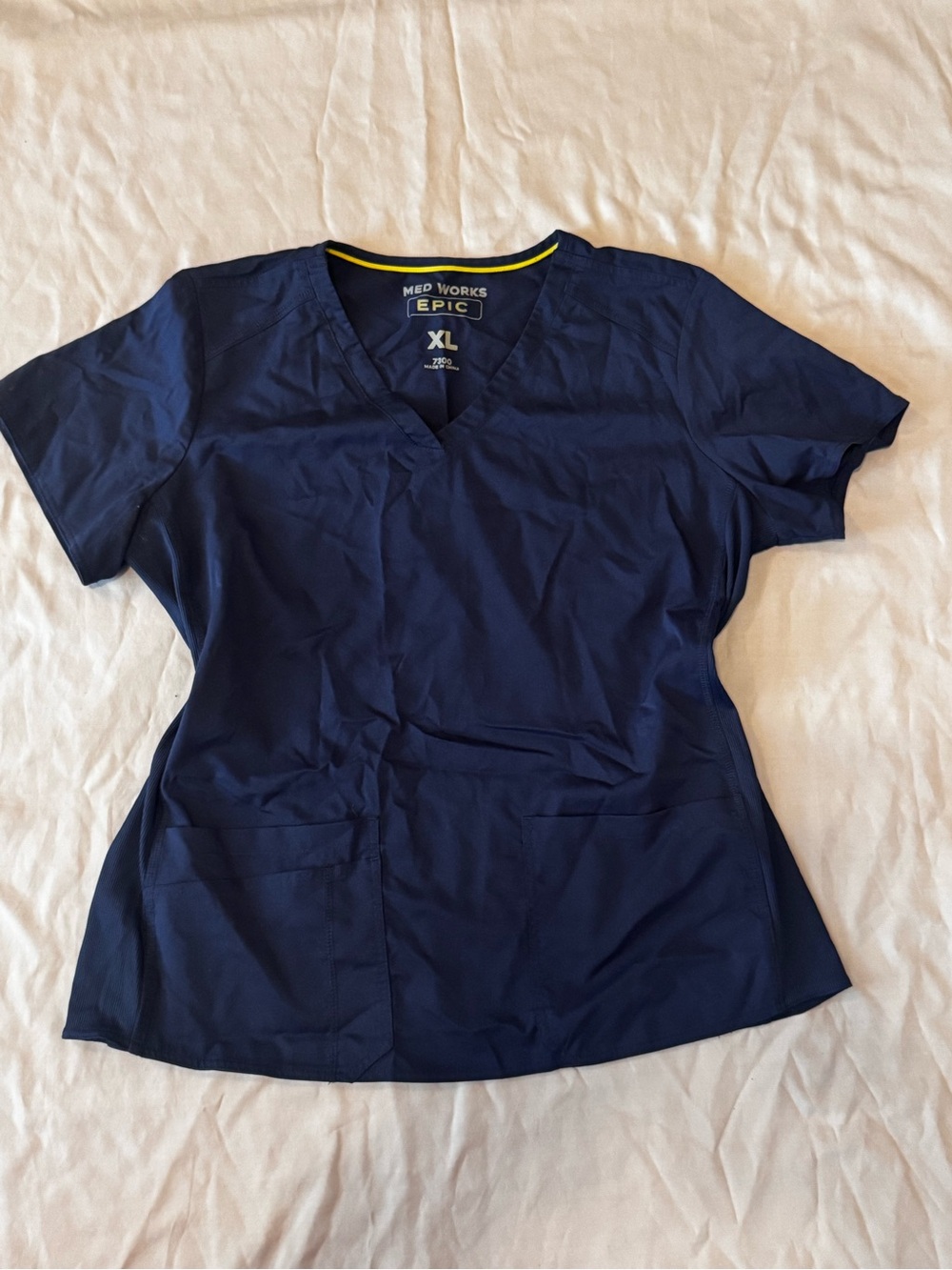 Epic by Med Works Women's Navy V-Neck Scrub Top Sz XL